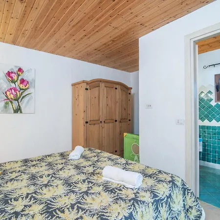 La Licciola Villa Cala Bitta